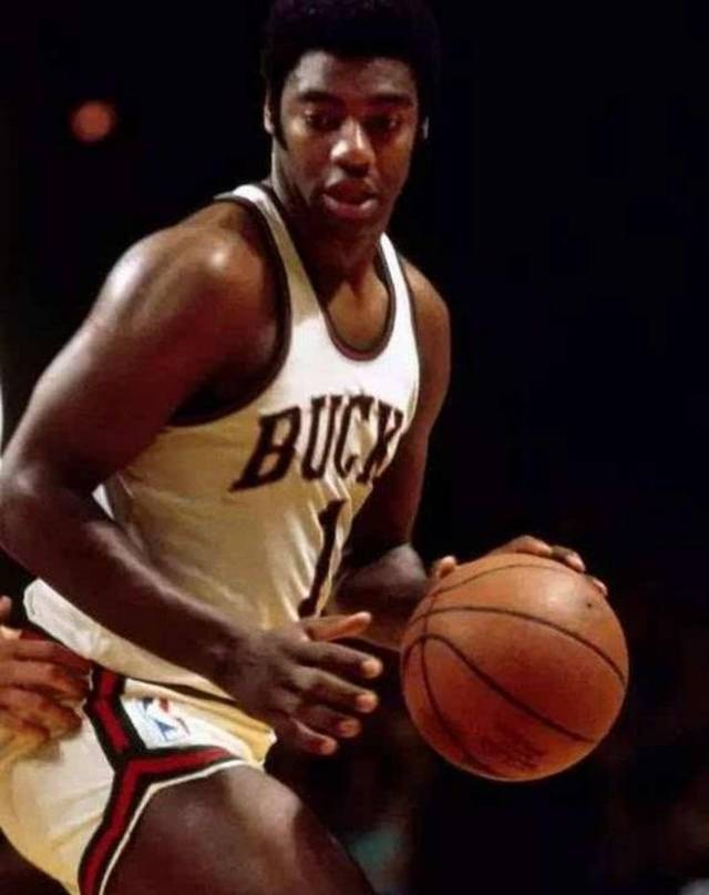 降低决策成 降低决策成